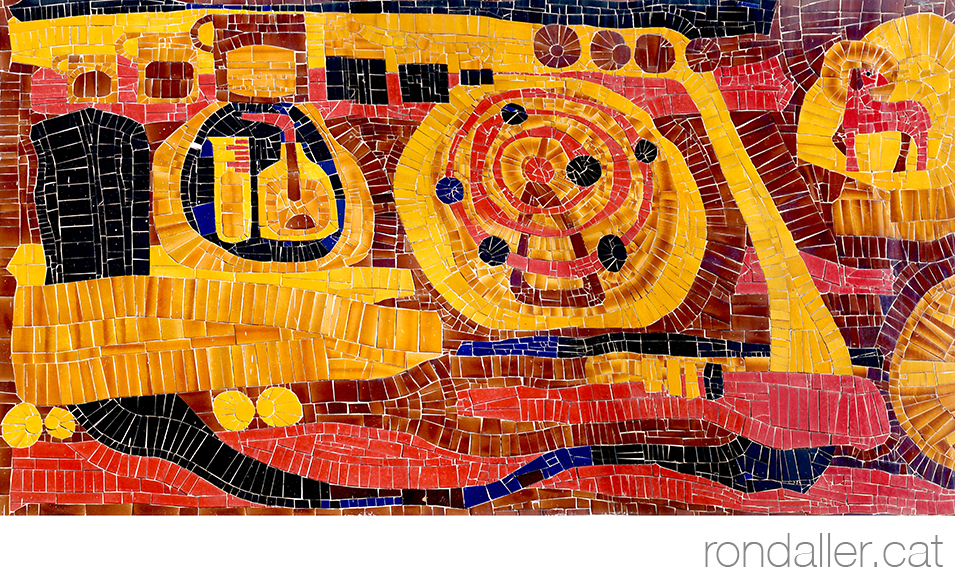 Mosaics d'Armand Olivé-Milian a l'escola Auró de Terrassa.